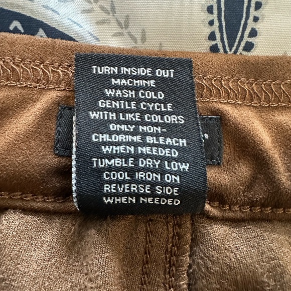 New Directions 14 P Rust Brown Pull On Faux Suede Pants - Picture 7 of 10